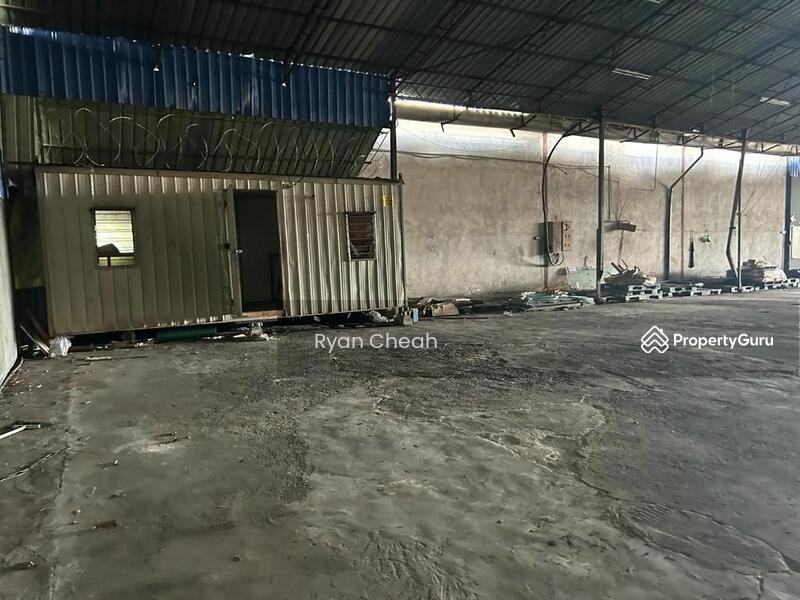 Untuk Dijual - Warehouse at Puchong