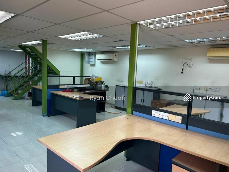 Untuk Dijual - Warehouse at Puchong