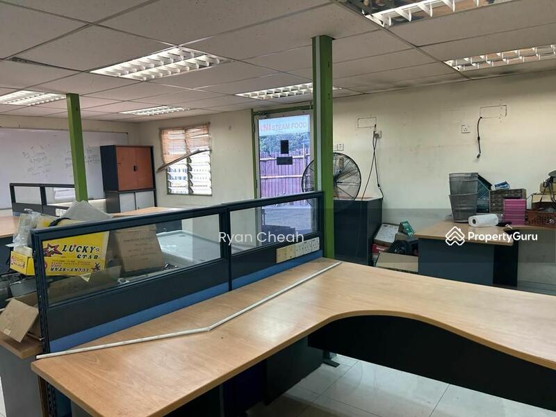 Untuk Dijual - Warehouse at Puchong