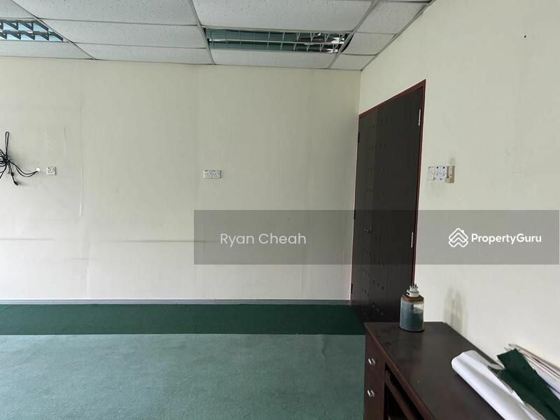 Untuk Dijual - Warehouse at Puchong