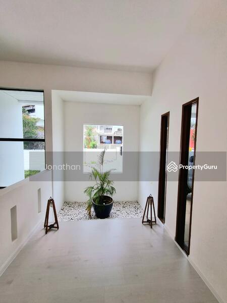 Bungalow House for Rent in Taman Bukit Pantai (Bangsar) - Jonathan Tai - Entryway - PropertyGuru.com.my