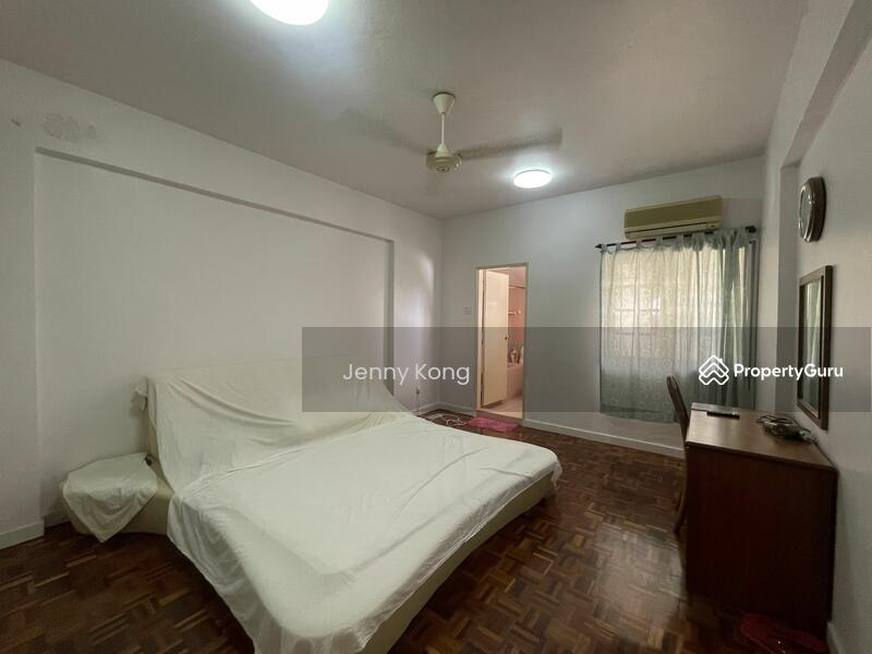For Sale - Selesa Hillhomes Resort