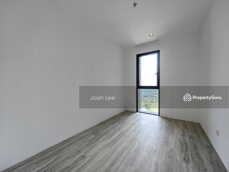 For Sale - Lumi Tropicana