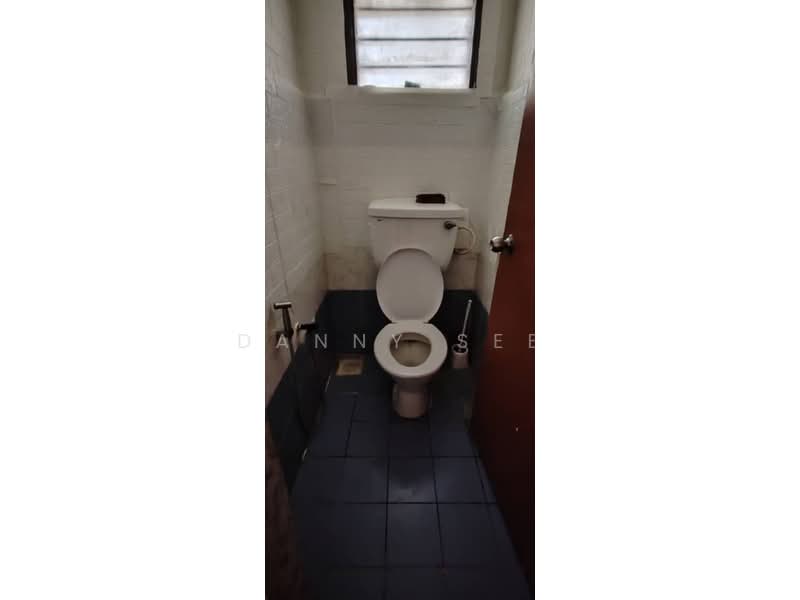 For Sale - Indahpura Kulai Jalan Kenanga 29/9 Four Storey Shop