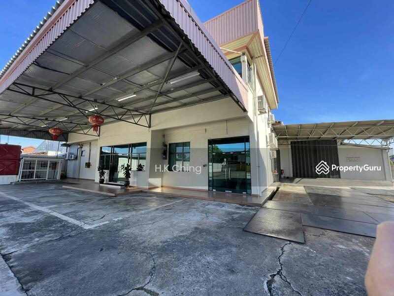 Untuk Disewa - Large Warehouse office Facing main road Klebang Melaka City