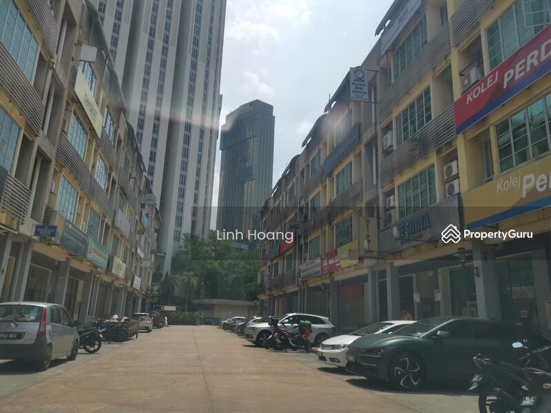 For Sale - 8 Avenue