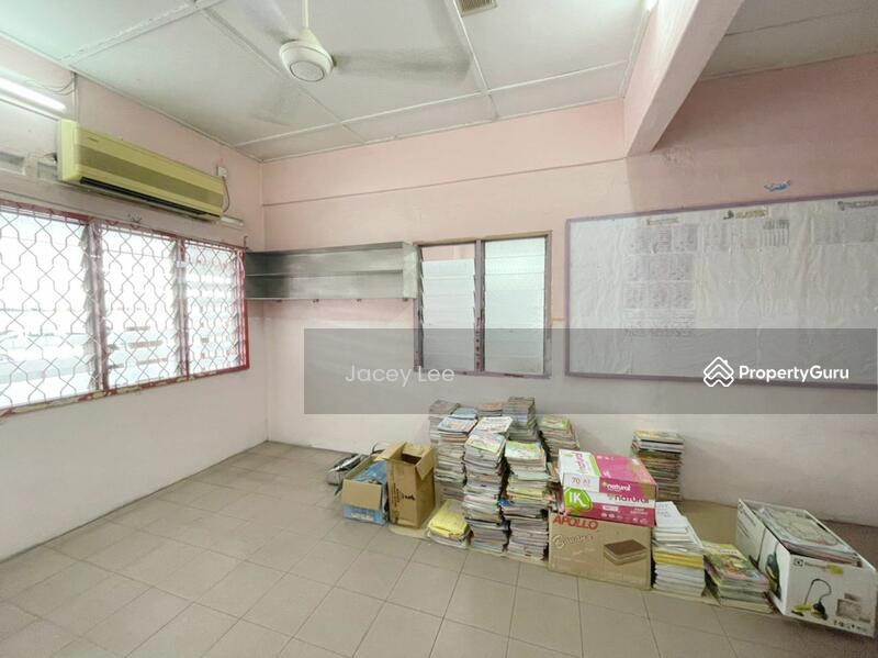 Taman Universiti Single Storey Terrace House, Taman Universiti, Johor