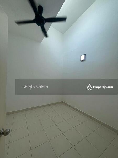 1-storey Terraced House for Sale in Puncak Alam (Selangor) - Shiqin Saidin - PropertyGuru.com.my