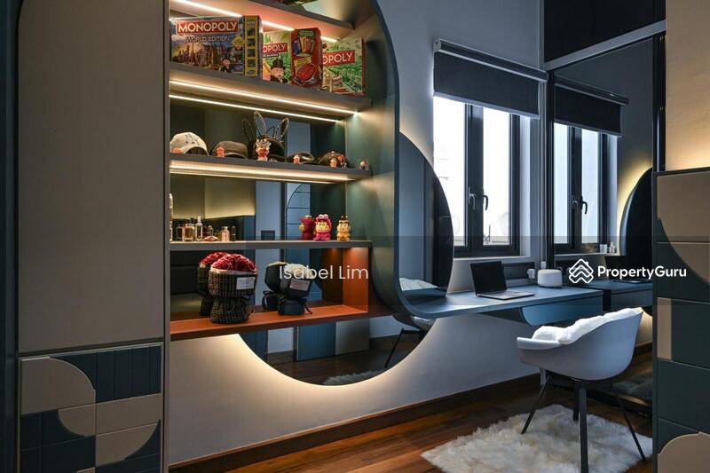 For Sale - READY 2025 MIDVALLEY @ RM560K【Fully Furnished, 200m to LRT, 0% Down Payment, Free Legal Fees】