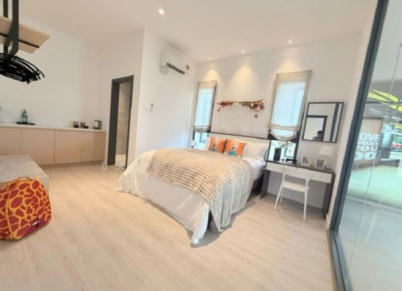 Bedroom