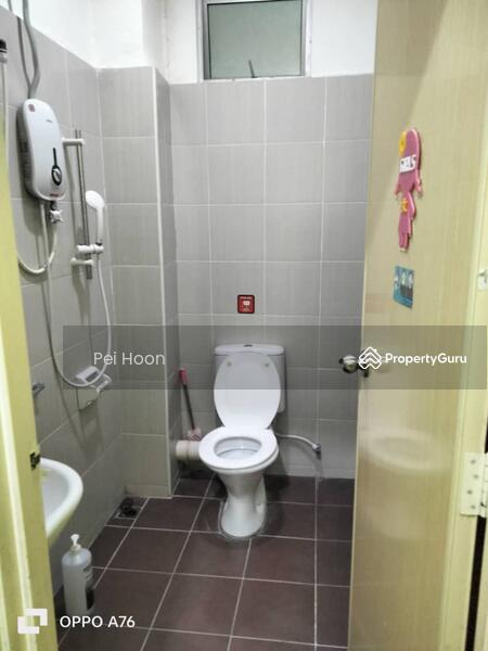 For Sale - 2 storey commercial terrace house at Bukit Jambul