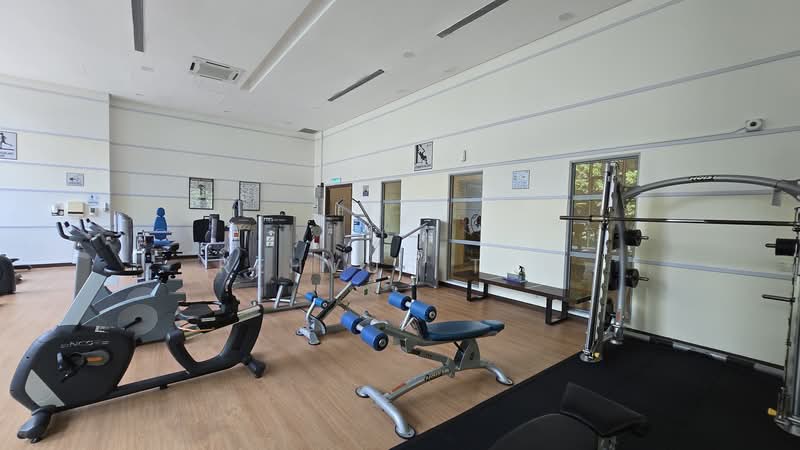 Condominium for Rent at Hampshire Residences - Rehvus Tan - Gym - PropertyGuru.com.my