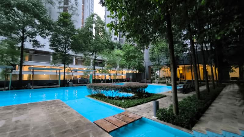 Condominium for Rent at Hampshire Residences - Rehvus Tan - Pool - PropertyGuru.com.my