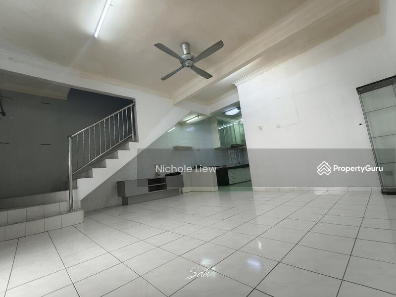 For Sale - (RENOVATED) 2 STOREY HOUSE @ TAMAN SERI MAWAR, SEMENYIH