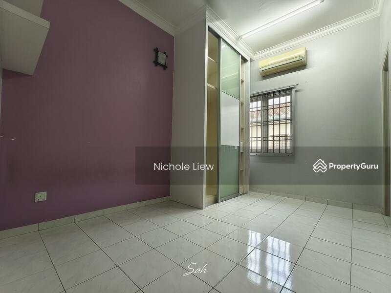 For Sale - (FULL LOAN + RENOVATED) 2 STOREY @ TAMAN SERI MAWAR, SEMENYIH