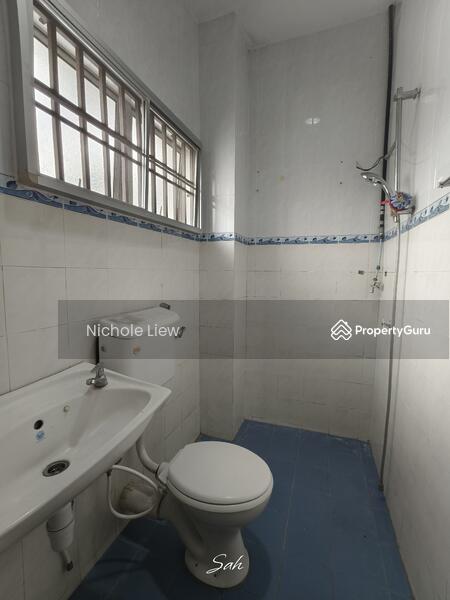 For Sale - (FULL LOAN + RENOVATED) 2 STOREY @ TAMAN SERI MAWAR, SEMENYIH