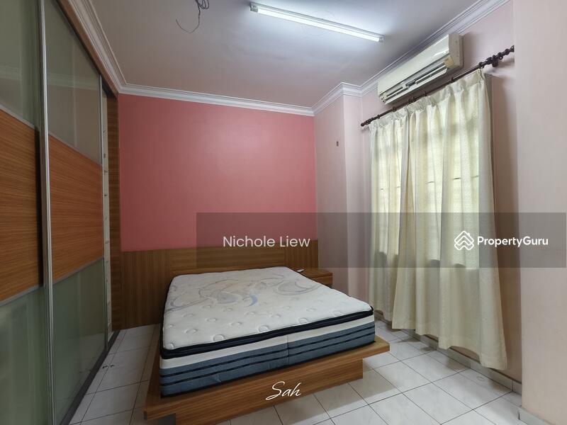 For Sale - (FULL LOAN + RENOVATED) 2 STOREY @ TAMAN SERI MAWAR, SEMENYIH