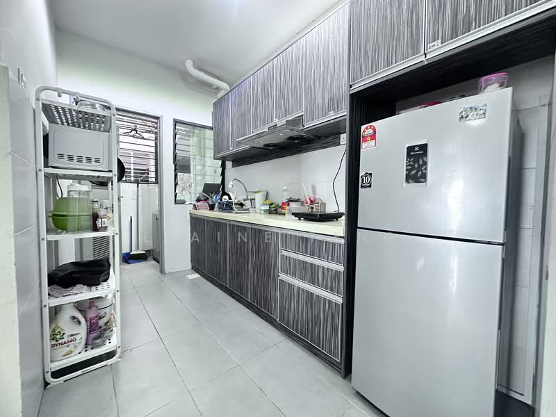 Service Residence for Rent at DK Senza - Elaine Teng - Kitchen - PropertyGuru.com.my