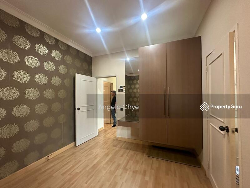 Untuk Disewa - Austin Perdana