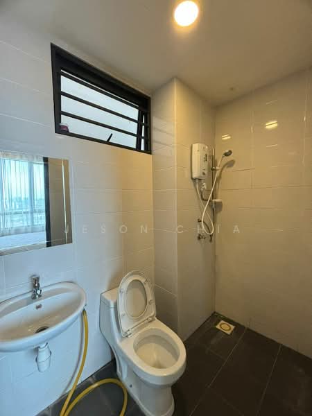 Service Residence for Rent at Service Residence @ Landmark Residence 1 - Jeson Chia - Bathroom - PropertyGuru.com.my
