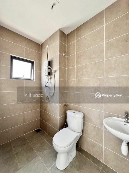 Rumah Teres 2 Tingkat untuk Dijual di Cyberjaya (Selangor) - Alif Saad - PropertyGuru.com.my