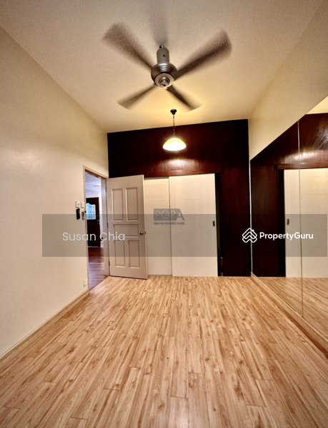 Untuk Dijual - A Corner Terraced House with Large Garden in Lembah Permai.