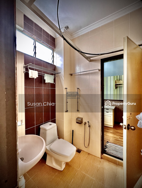 Untuk Dijual - A Corner Terraced House with Large Garden in Lembah Permai.