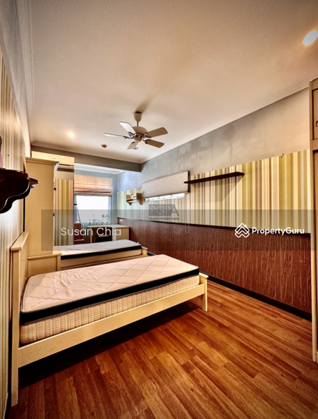 Untuk Dijual - A Corner Terraced House with Large Garden in Lembah Permai.