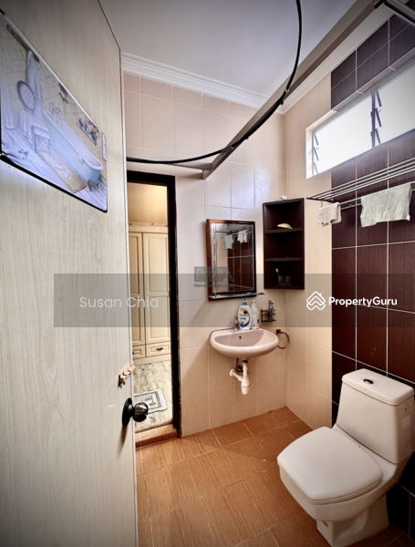 Untuk Dijual - A Corner Terraced House with Large Garden in Lembah Permai.