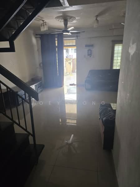 Rumah Teres 2 Tingkat untuk Dijual di Bandar Putra Permai (Seri Kembangan) - Joey Wong - PropertyGuru.com.my