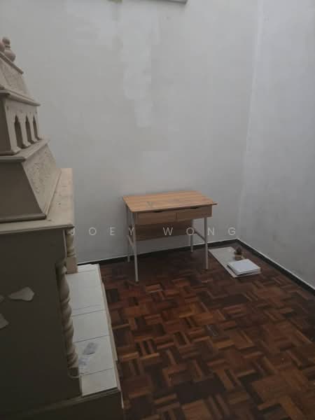 Rumah Teres 2 Tingkat untuk Dijual di Bandar Putra Permai (Seri Kembangan) - Joey Wong - PropertyGuru.com.my