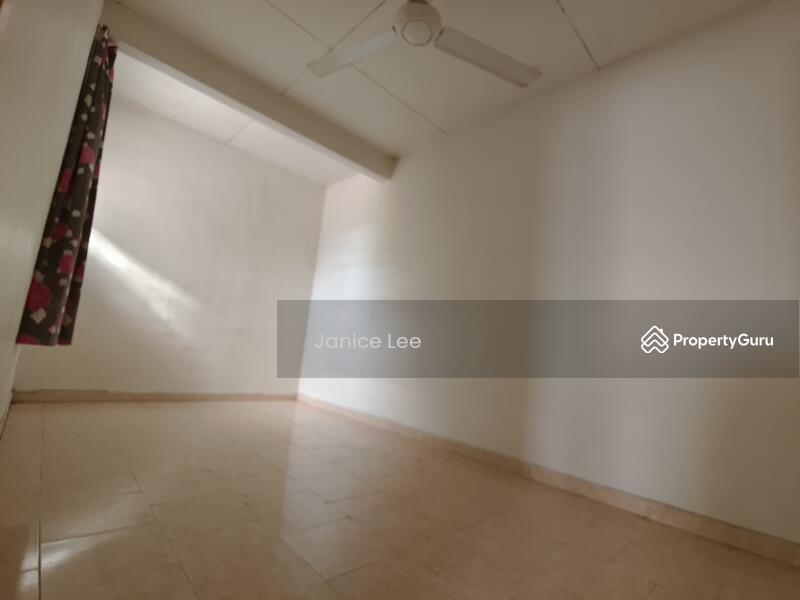 Untuk Dijual - Corner Cluster 2 Storey Terrace at Bandar Putra Bertam