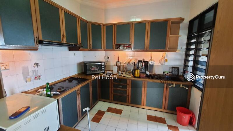 Condominium for Sale at Marina Tower (Ratu Mutiara) - Pei Hoon - PropertyGuru.com.my