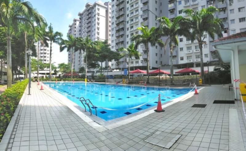 Pangsapuri untuk Dijual di Jalil Damai Apartments - Keith Bobo - Pool - PropertyGuru.com.my