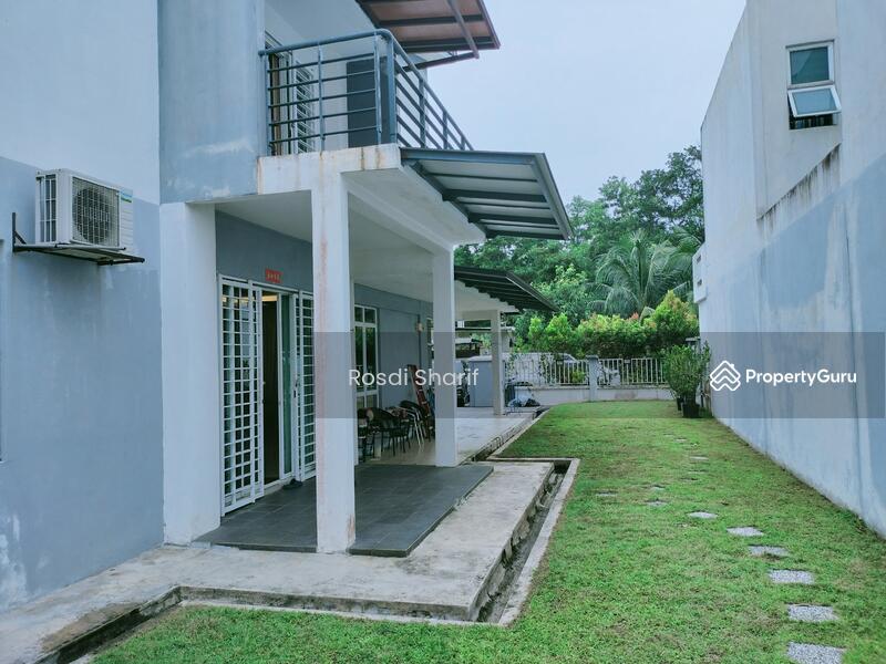 For Sale - Beautiful Bungalow Double Storey Saujana Rawang