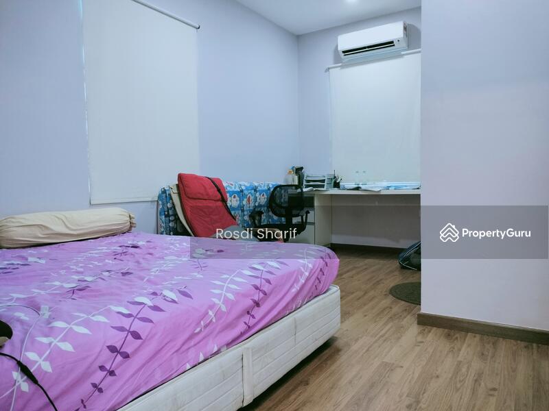 For Sale - Beautiful Bungalow Double Storey Saujana Rawang