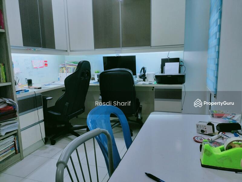 For Sale - Beautiful Bungalow Double Storey Saujana Rawang