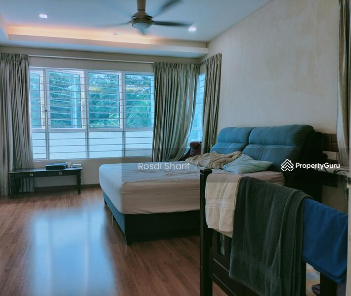 For Sale - Beautiful Bungalow Double Storey Saujana Rawang