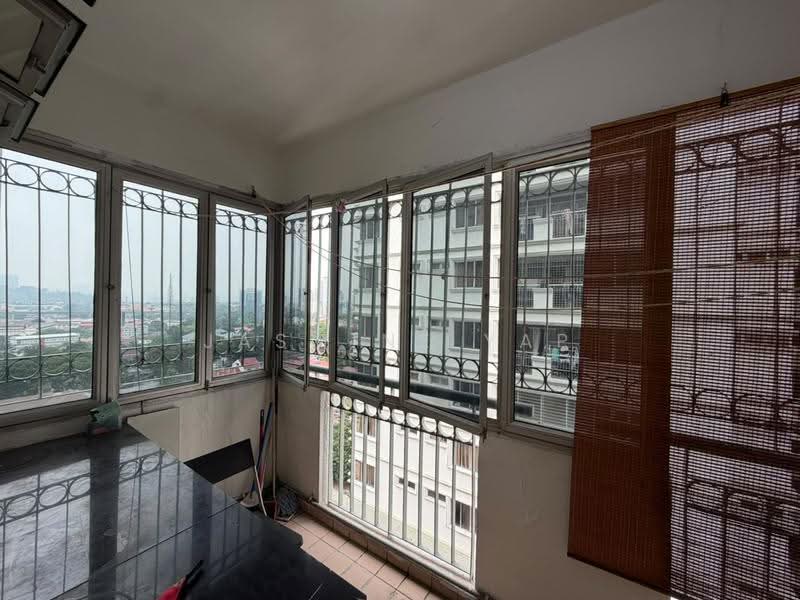 Condominium for Rent at University Tower - Jasmine Yap - Balcony - PropertyGuru.com.my