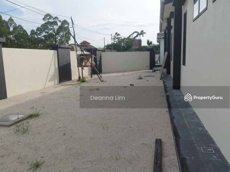 For Sale - Greentown