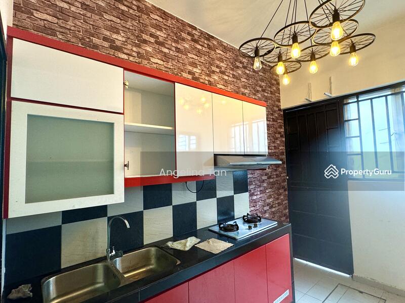 Untuk Disewa - Rochester Bukit Indah