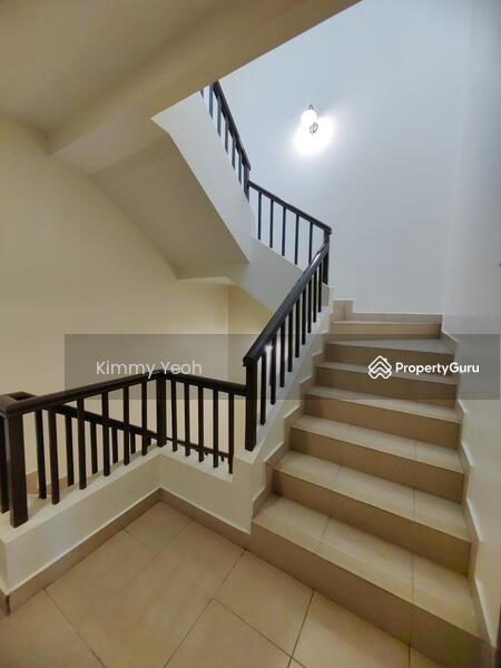 1st floor to 2nd floor staircases