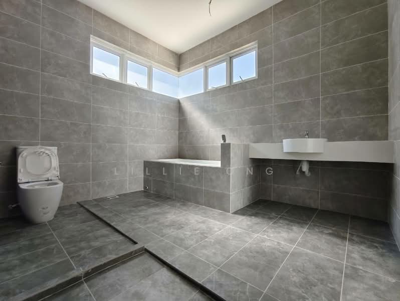 For Sale - TAMAN LEMBAH PERMAI