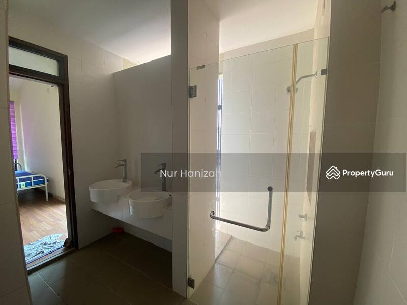 Semi-Detached House for Sale in Puncak Bestari (Puncak Alam) - Nur Hanizah - PropertyGuru.com.my