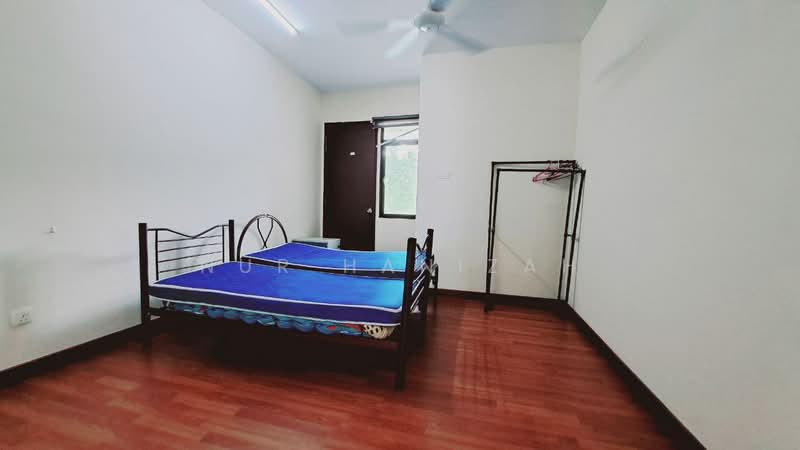 Rumah Berkembar untuk Dijual di Puncak Bestari (Puncak Alam) - Nur Hanizah - PropertyGuru.com.my