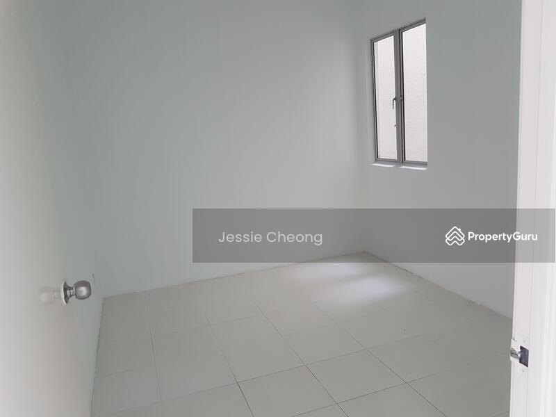 Untuk Dijual - The Lake Residence
