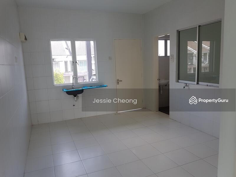 Untuk Dijual - The Lake Residence