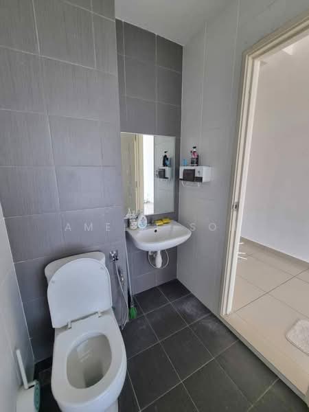 Condominium for Rent at SummerSkye Residences - Amelie Soh - Bathroom - PropertyGuru.com.my