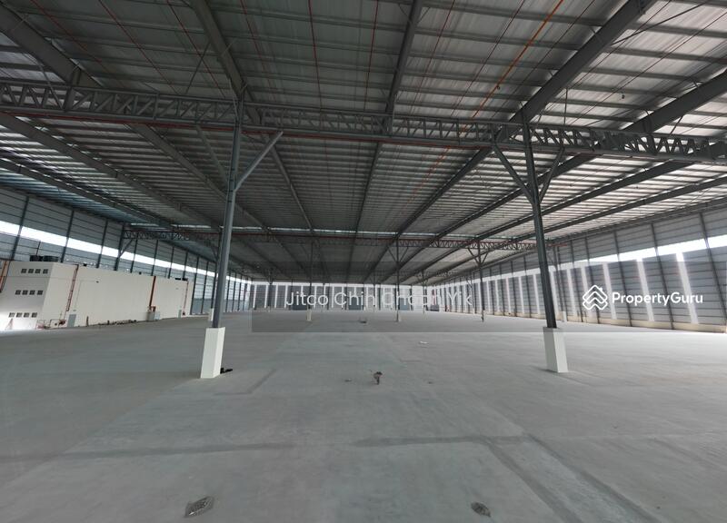 Actual warehouse photo