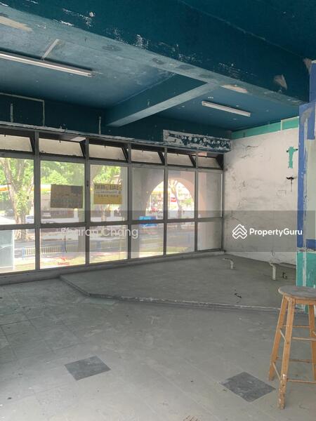 For Rent - Farlim Shoplot